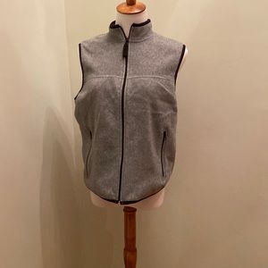 Express fleece vest